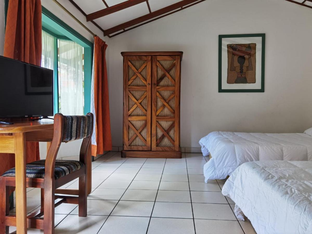 Hotel Bristol Aeropuerto Animas  외부 사진