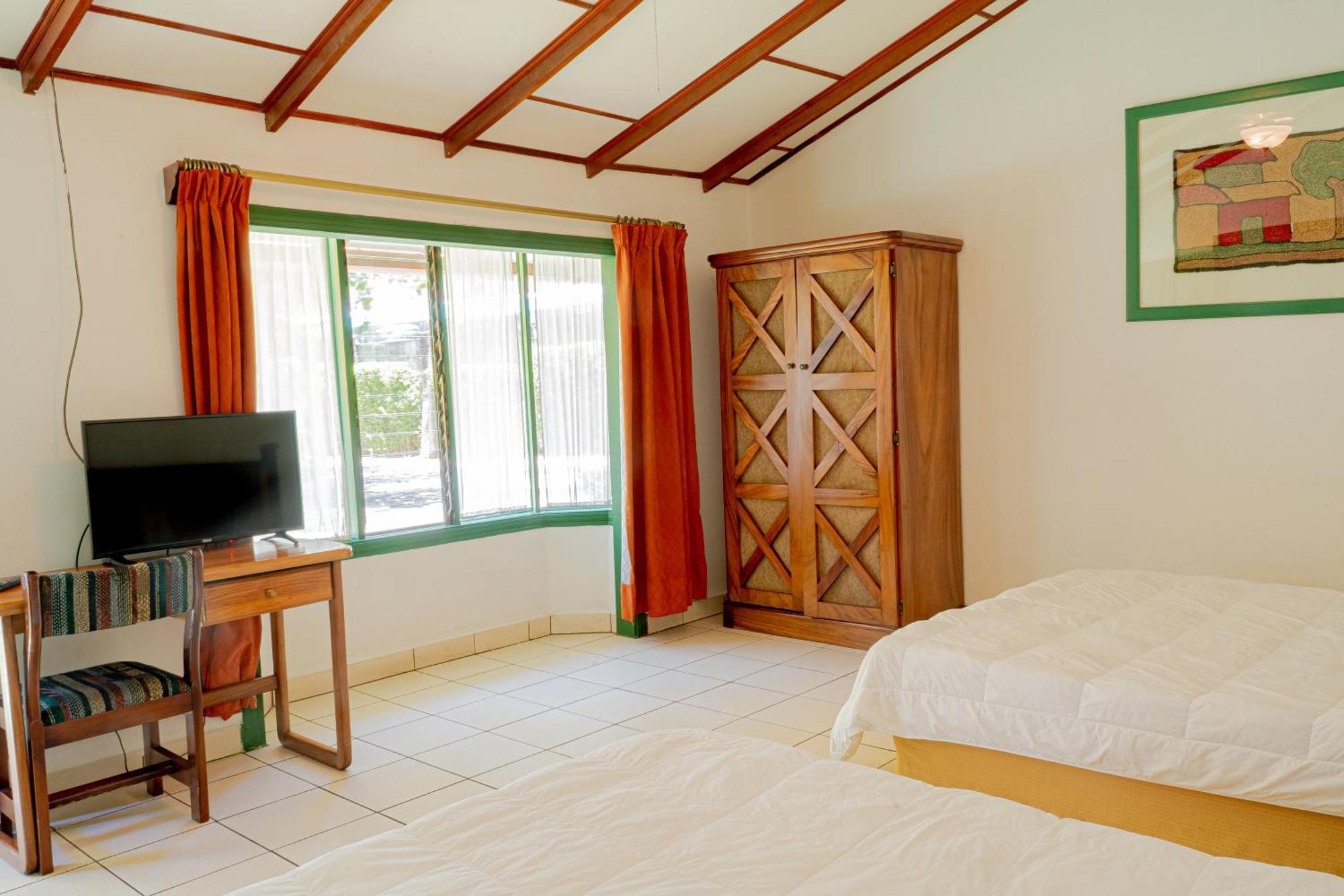 Hotel Bristol Aeropuerto Animas  외부 사진